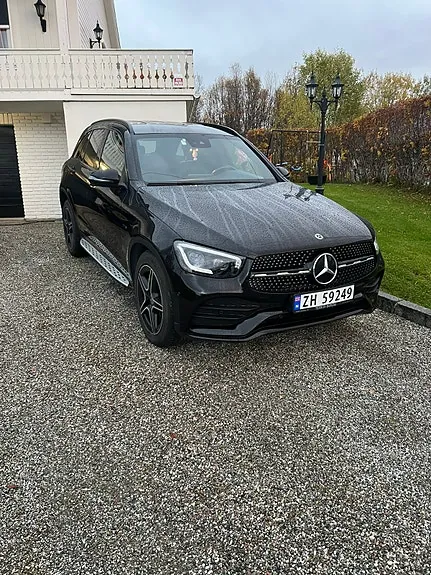 Mercedes-Benz Glc300 E 2020 photo 2