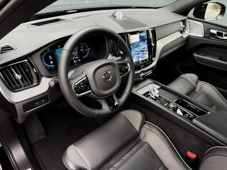 Volvo Xc60 2024 photo 3