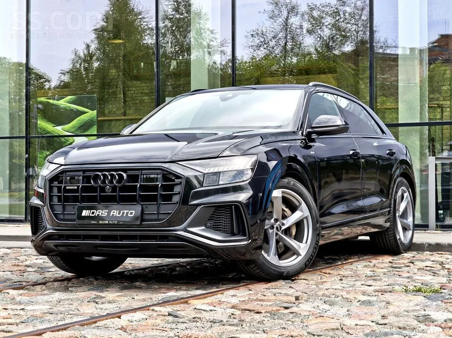 Audi Q8