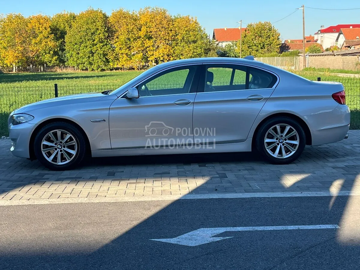 BMW 520 2011 photo 2