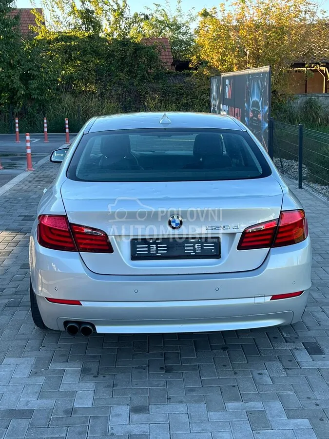 BMW 520 2011 photo 4