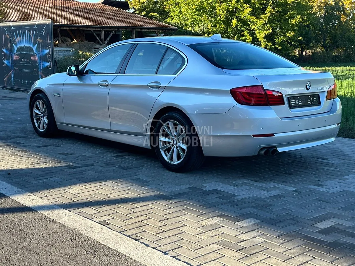 BMW 520 2011 photo 3