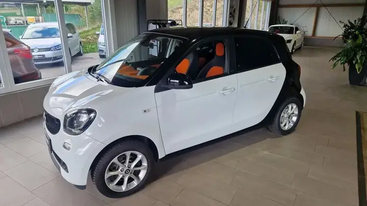 Smart Forfour 2015 photo 2
