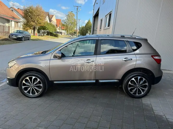 Nissan Qashqai 2011 photo 4