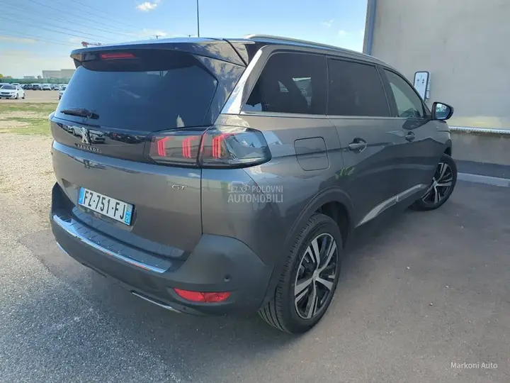 Peugeot 5008 2021 photo 3