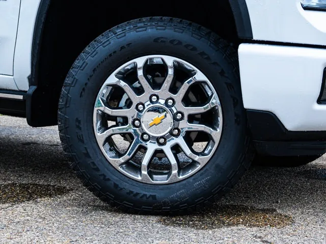 Chevrolet Silverado 3500Hd 2026 photo 5