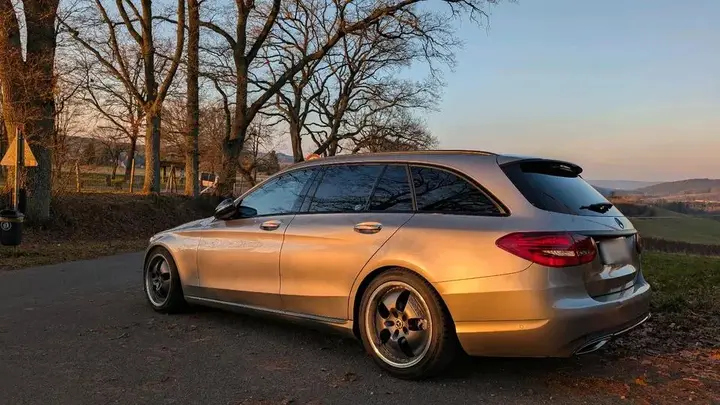 Mercedes-Benz C300