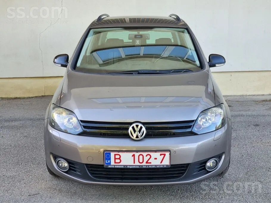 Volkswagen Golf Plus 2012 photo 2