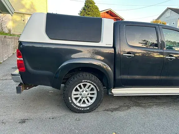 Toyota Hilux 2015 photo 4