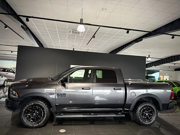Dodge Ram 1500 2016 photo 2