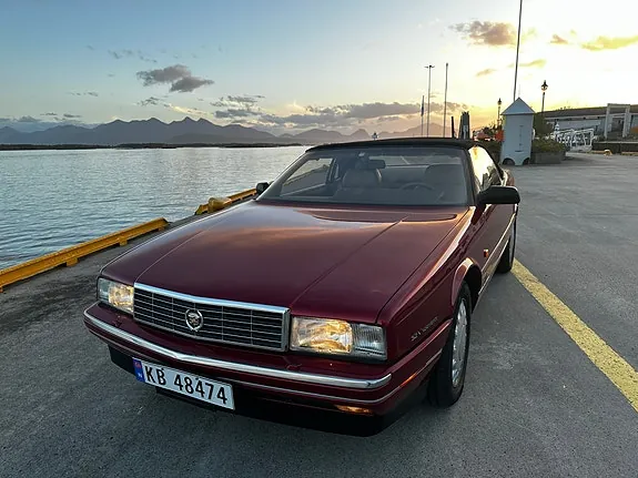 Cadillac Allante 1993 photo 3