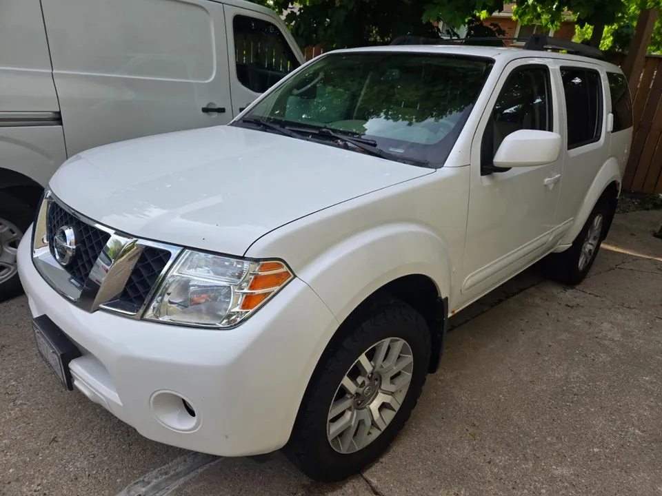 Nissan Pathfinder 2012 photo 4