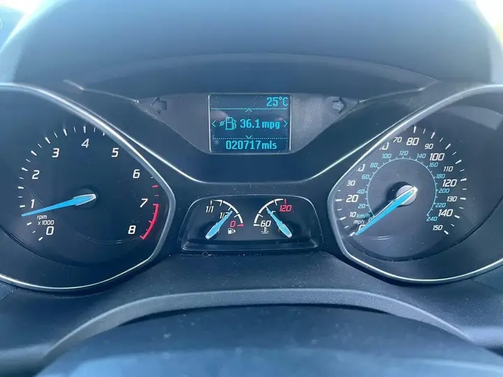 Ford C-Max 2014 photo 4