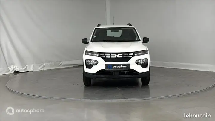 Dacia Spring 2023 photo 2
