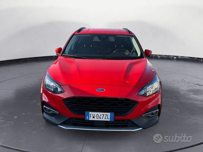 Ford Focus 2019 photo 2