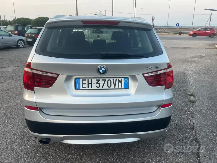 BMW X3 2011 photo 4