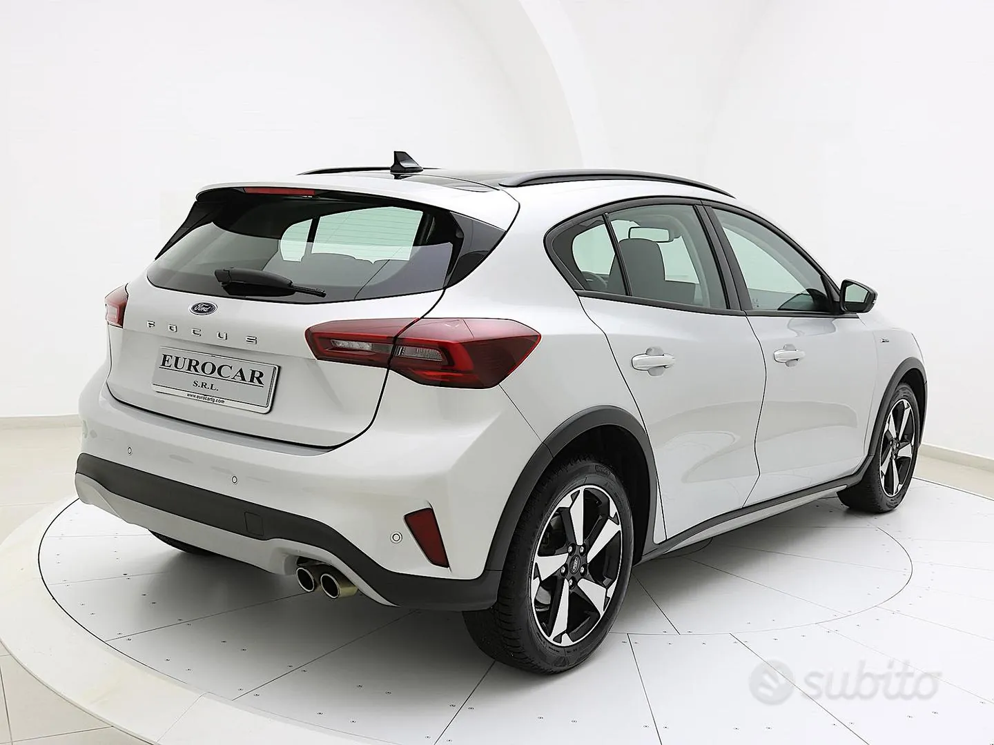 Ford Focus 2023 photo 3