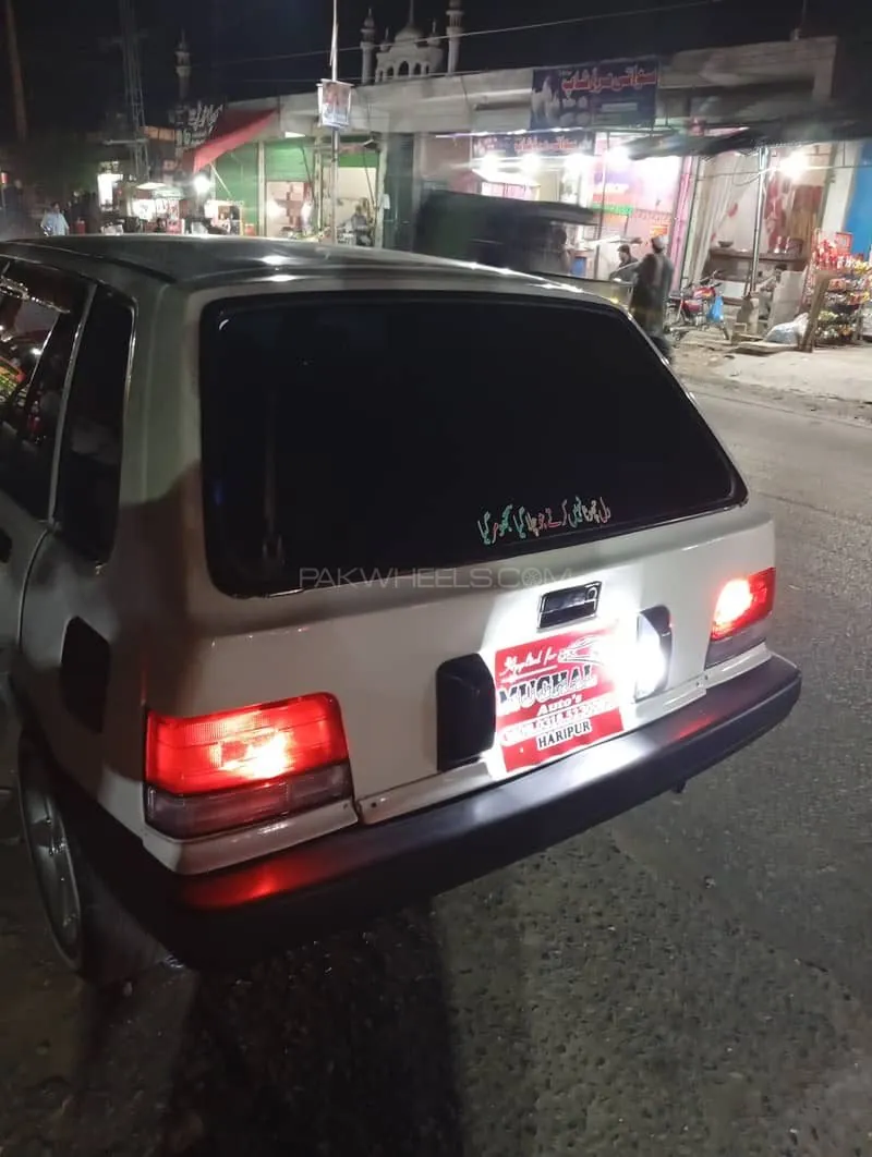 Suzuki Khyber