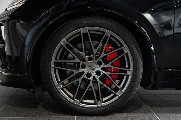 Porsche Macan 2025 photo 5