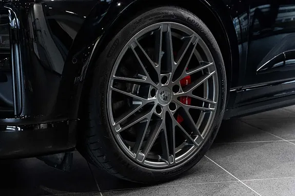 Porsche Macan 2025 photo 3