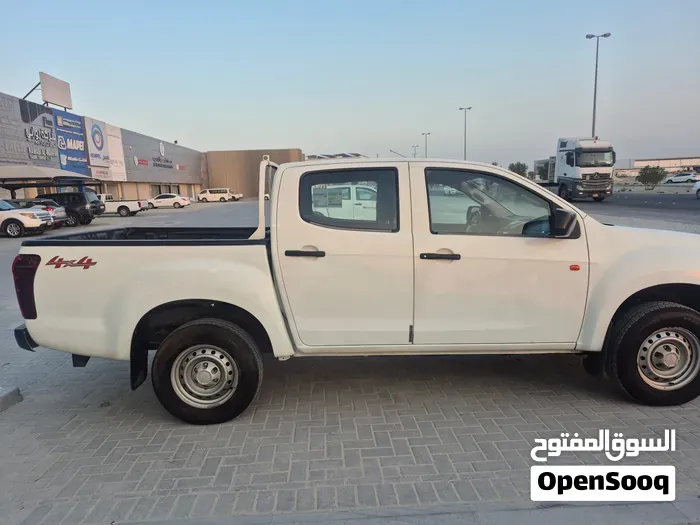 Isuzu D-Max 2020 photo 3