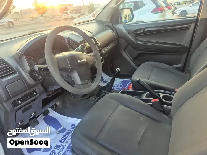 Isuzu D-Max 2020 photo 4