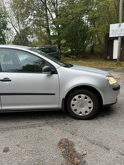 Volkswagen Golf V 2007 photo 2