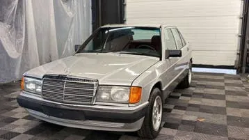 Mercedes-Benz 190 1988 photo 2