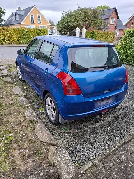 Suzuki Swift 2008 photo 5