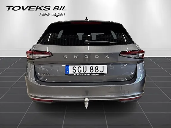 Skoda Superb 2026 photo 4