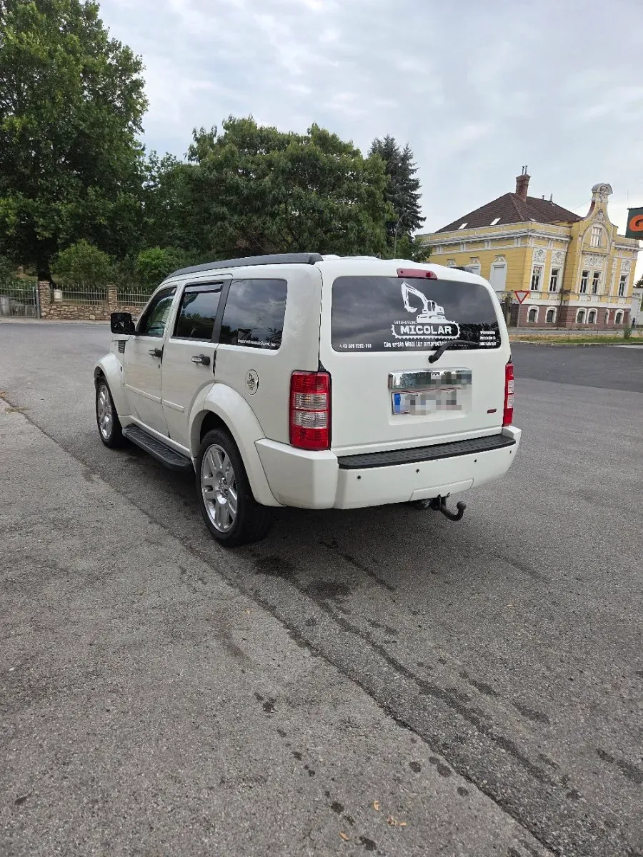 Dodge Nitro 2008 photo 3