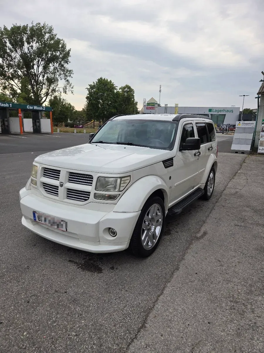 Dodge Nitro