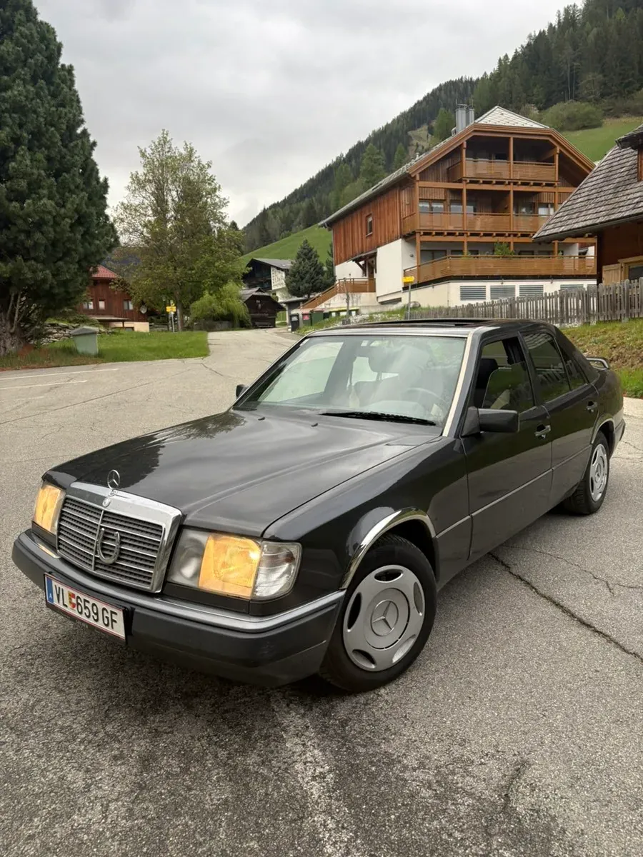 Mercedes-Benz Sonstige