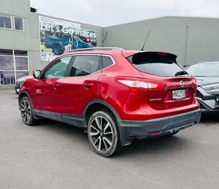 Nissan Qashqai 2014 photo 3