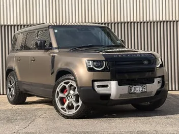 Land Rover Defender 2020 photo 2
