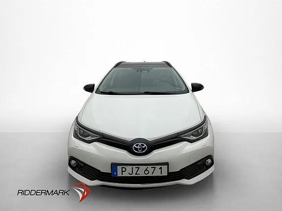 Toyota Auris 2017 photo 2