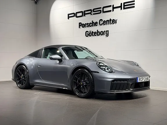 Porsche 911 Targa 4 Gts 2026 photo 5