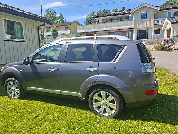 Mitsubishi Outlander 2008 photo 3