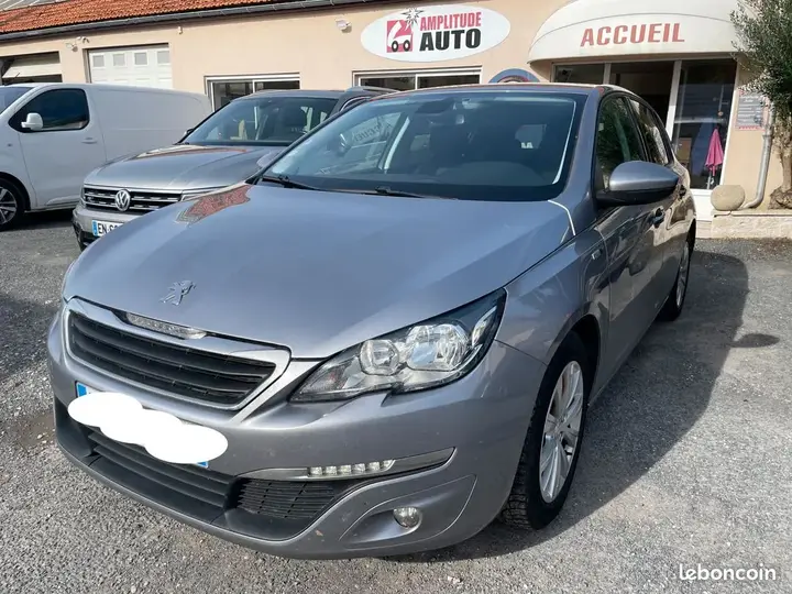 Peugeot 308 2017 photo 2