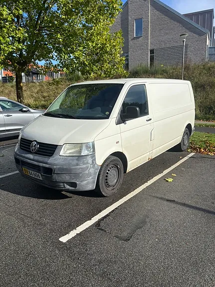 Volkswagen Transporter 2009 photo 2