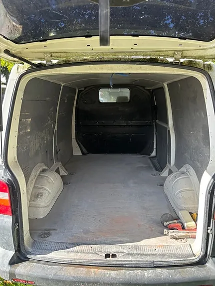 Volkswagen Transporter 2009 photo 5