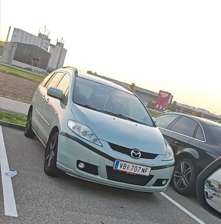 Mazda Mazda5