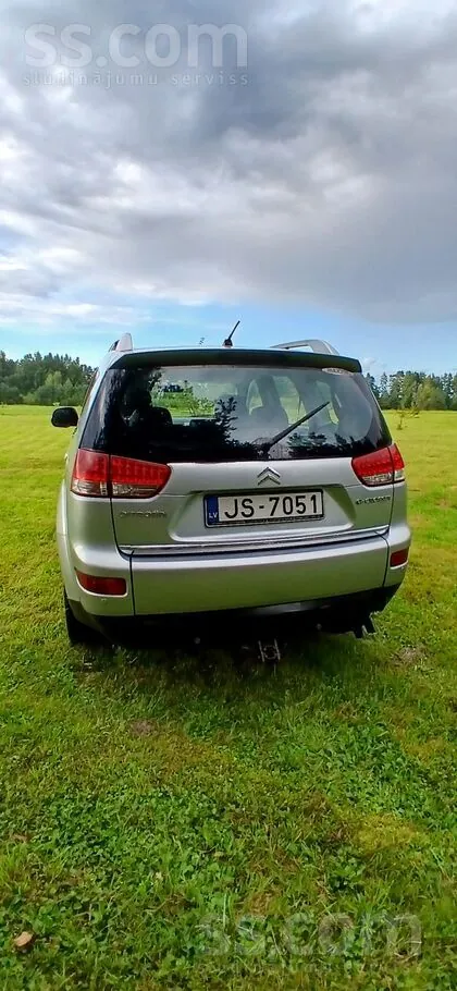 Citroen C-Crosser 2008 photo 3