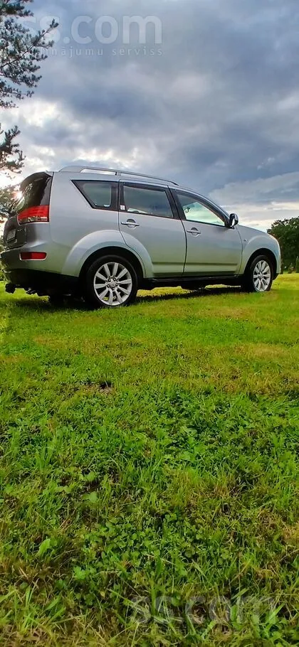 Citroen C-Crosser 2008 photo 4