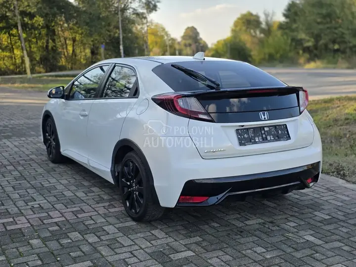Honda Civic 2016 photo 4