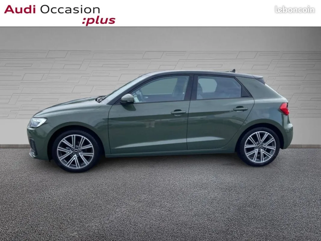 Audi A1 2025 photo 2