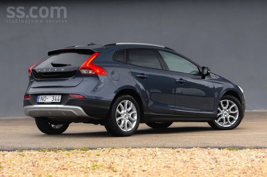 Volvo V40 2017 photo 5