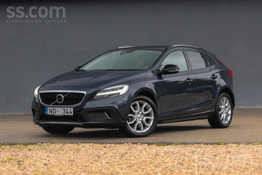 Volvo V40