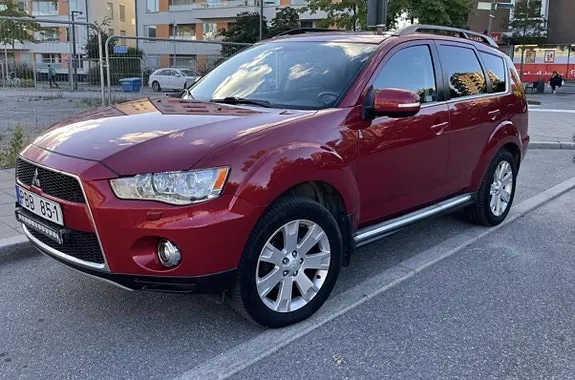 Mitsubishi Outlander 2012 photo 3