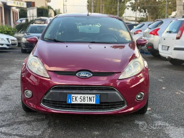 Ford Fiesta 2012 photo 3
